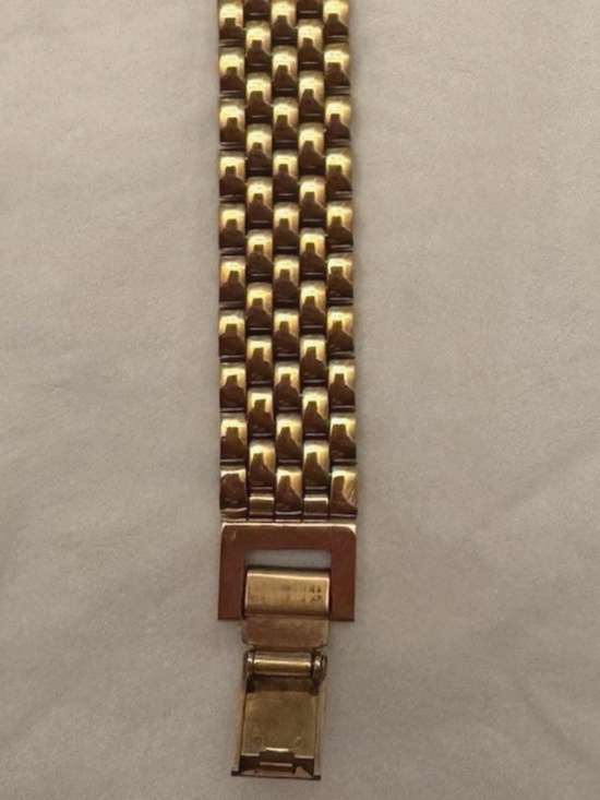 MICHELE Woman\'s Vintage 1970\'s Gold Tone Stainless Bracelet Watch Japan Movement main image 5